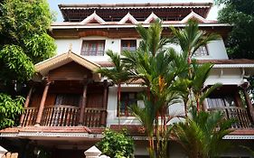 Hotel White Rose